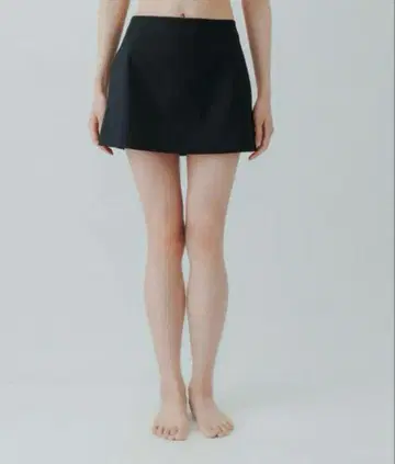 [ yo BIOTOP ] Tight mini skirt
