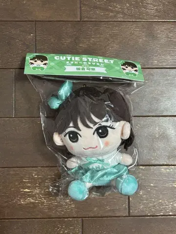 CUTIE STREET 이타쿠라 카나 카와누이 ver 1