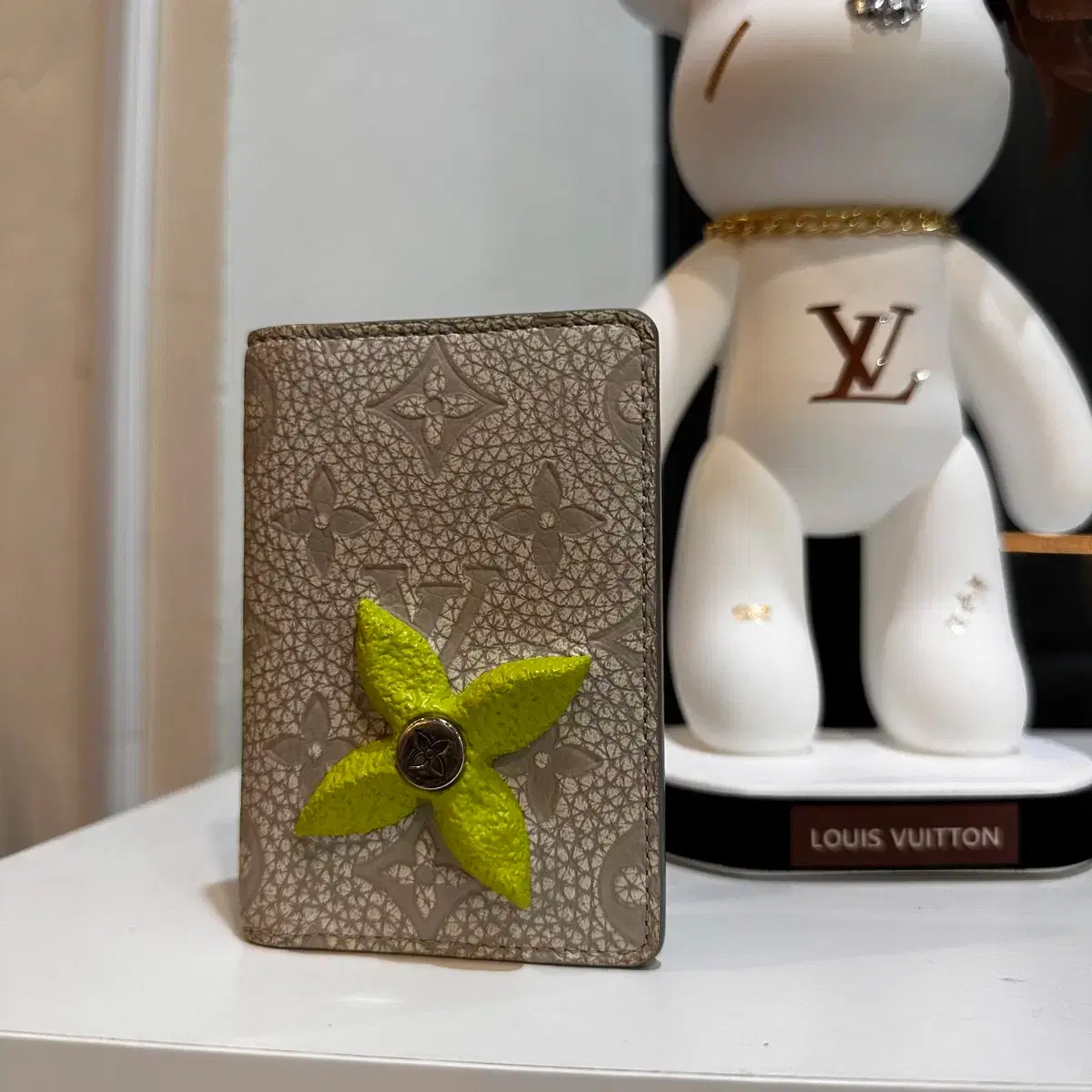 Louis Vuitton Climbing Organizer