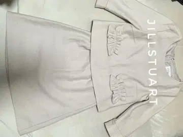 새상품급 JILL STUART 베이지 긴팔 드레스 S