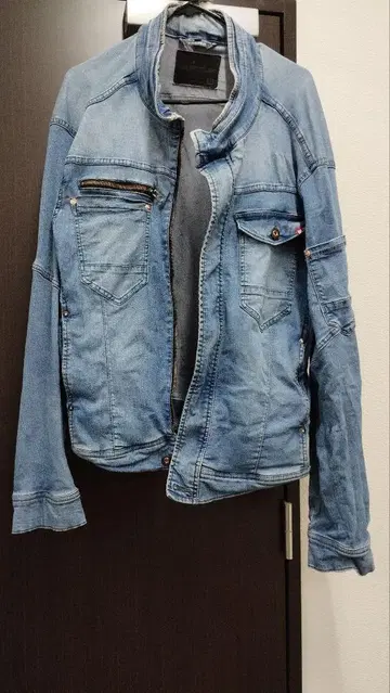 BURTLE 라이트 블루 데님 자켓 작업옷