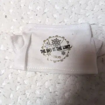 albion 옷 갈아입기 의류 화이트
