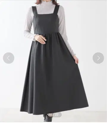 허니즈 블랙 점프 스커트 원피스