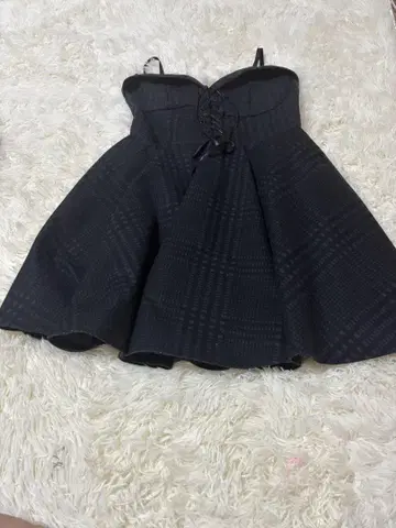 지뢰계 블랙 체크 무늬 A라인 원피스