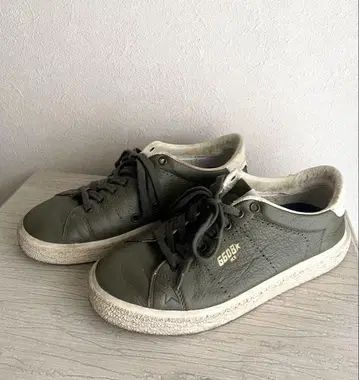 GOLDEN GOOSE 골든구스 스니커즈 35 투모로우랜드