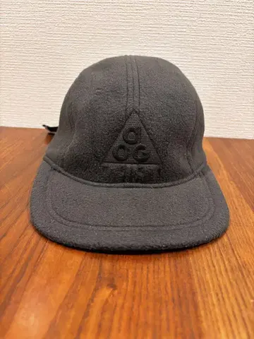 NIKE ACG 제트캡 플리스 로고 자수 센터 로고 블랙