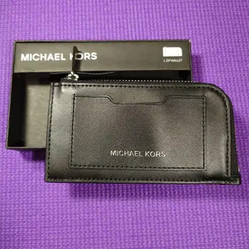 MICHAEL KORS 블랙 가죽 프래그먼트 케이스
