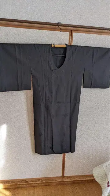 코트 블랙 순수 실크