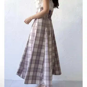 dazzlin 모듬 코르셋 플레어 스커트 25SS