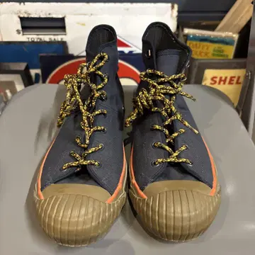 Nigel Cabourn 하프테크 하이컷 스니커즈 컨디션 최상