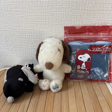 스누피 봉제 인형과 타월 세트