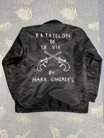 MARK GONZALES 빅 실루엣 나일론 자켓