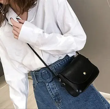 가죽 미니백 미니 숄더백 블랙
