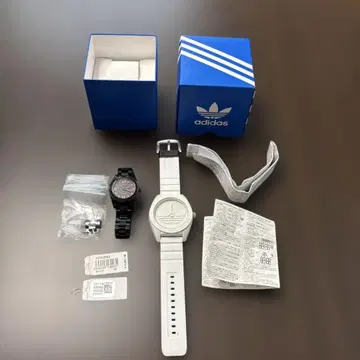 adidas 듀얼 워치 화이트 블랙