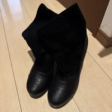 이탈리아 산, 블랙 스웨이드 가죽 하이힐 부츠