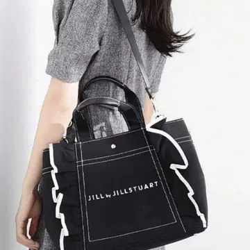 JILL by JILLSTUART 블랙 토트백