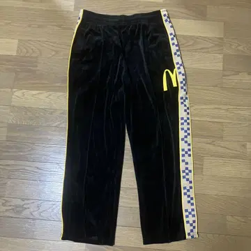 새상품급 graniph 그라니프 x 맥도날드 벨벳 저지 L