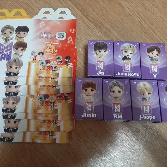 맥도날드 해피밀 BTS 타이니탄 7종 풀셋트ㅡ미개봉