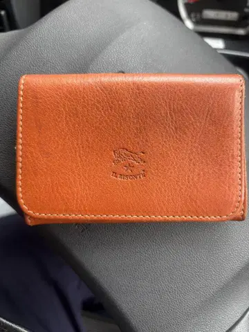 IL BISONTE 브라운 가죽 명함지갑