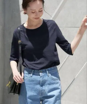 높은 리뷰 상품 새상품급 시어 천축 5부 소매 T셔츠 SLOBE IENA