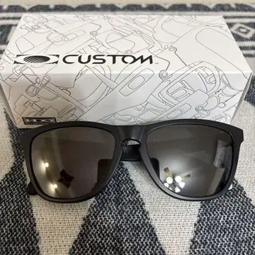 OAKLEY 오클리 프로그스킨 매트 블랙 렌즈 프리즘 블랙