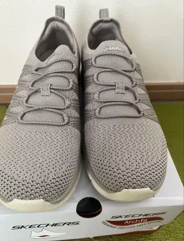 스케쳐스 아치핏 100728 24.0cm