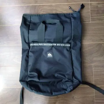 Quiksilver 블랙 백팩