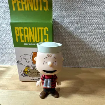 PEANUTS 라이너스 캠핑 피규어 SNOOPY 스누피