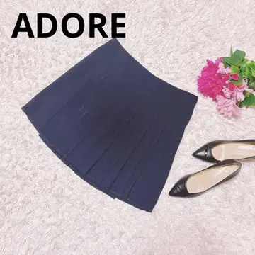 ADORE 아도어 플리츠 스커트 네이비 38 사이즈