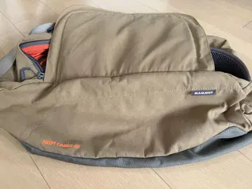 Mammut 마무트 Neon Cargo 40
