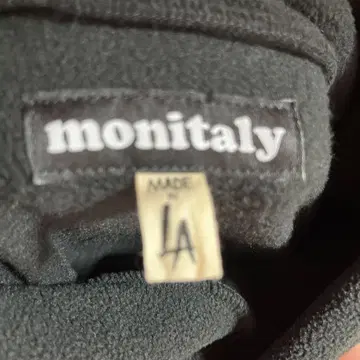 monitaly 블랙 터틀넥