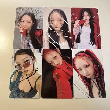 HANA CHIKA 트레이딩 카드 모음