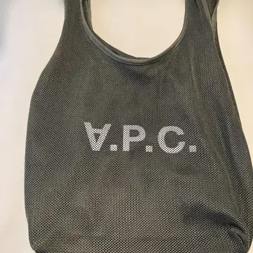 A.P.C. 메쉬 에코백 그레이