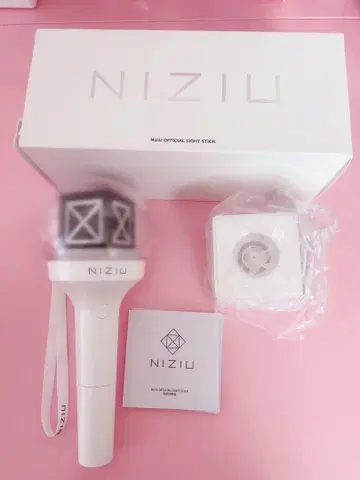 NiziU 응원봉