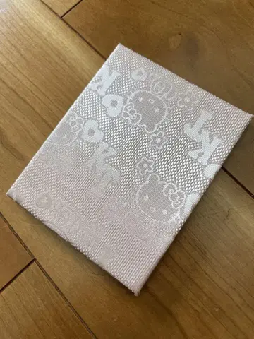 미사용 새상품 헬로키티 카드 케이스 카드 홀더