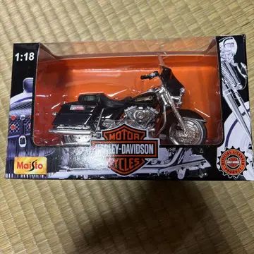 Harley-Davidson 1:18 스케일 바이크 미개봉 마이스트