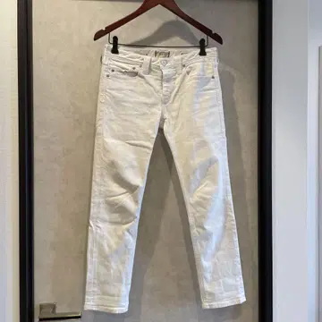 야눅 화이트 슬림핏 데님