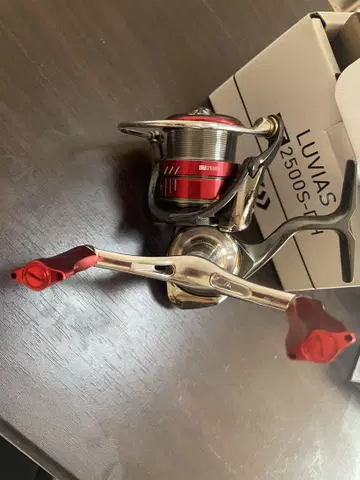 DAIWA 20 LUVIAS LT 2500S 스피닝 릴