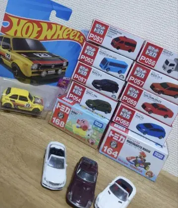 토미카 & Hot Wheels 마리오 & 커비 포함 세트