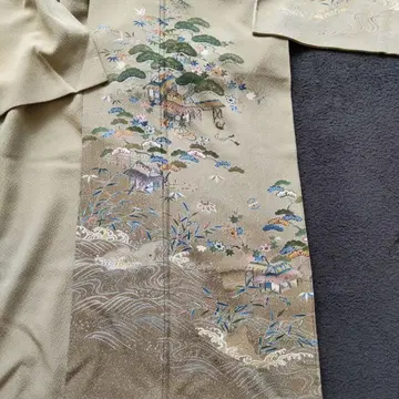 연한 베이지 호몬기 풍경 무늬 자수