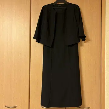 블랙 포멀 원피스