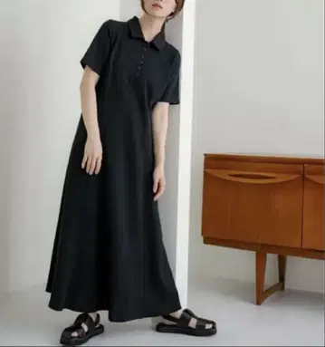 NOAHL 노알 카라 부착 써멀 원피스 블랙