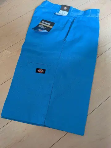 Dickies 28인치 하프 팬츠 블루 척 포함