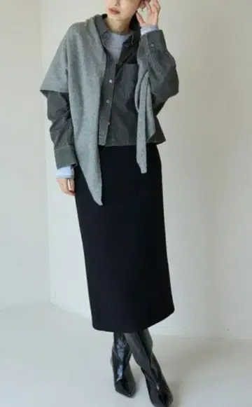 앙피로 BEAUTY FORM JERSEY I라인 스커트 LT 사이즈