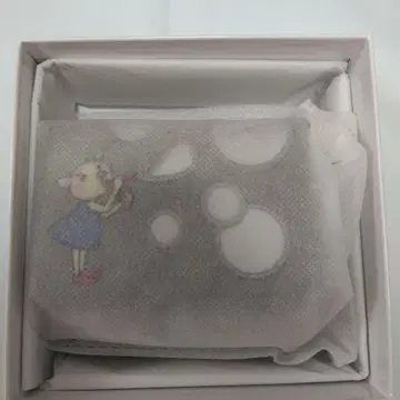 오레보레브라 지갑