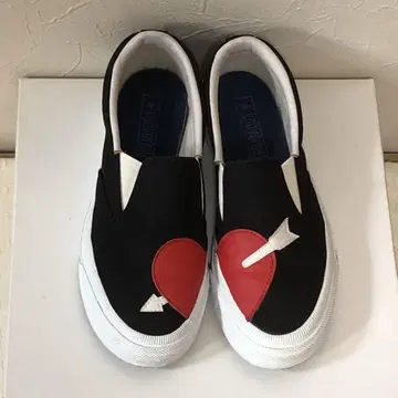 컨버스 하트 슬립온 CONVERSE 스니커즈 통굽