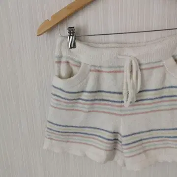 젤라또피케 모코모코 보더 숏팬츠 룸웨어