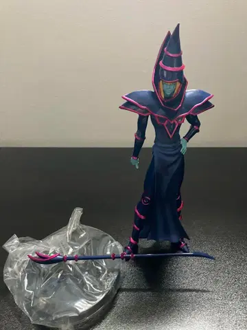 블랙 매지션 피규어