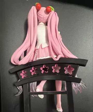 (하자품) 벚꽃 미쿠 피규어 ~벚꽃 등롱ver.~