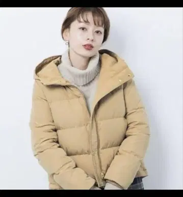 새상품급 어반 리서치 서니 라벨 리버서블 숏 다운 36
